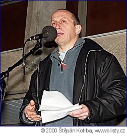 Jan Kraus -  herec a moderátor v jedné osobě v době televizní krize 2000